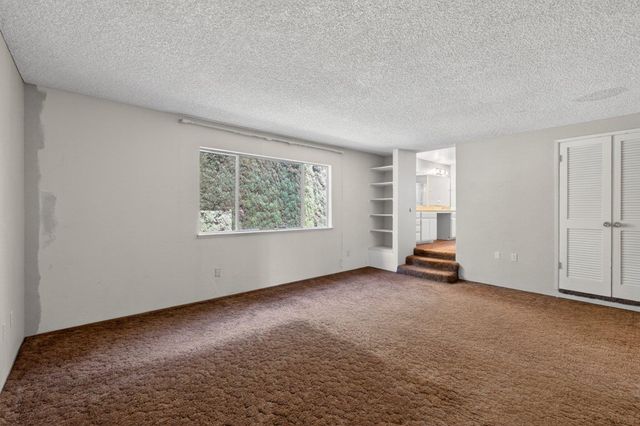 1204 Squire Ct, Roseville, CA 95661