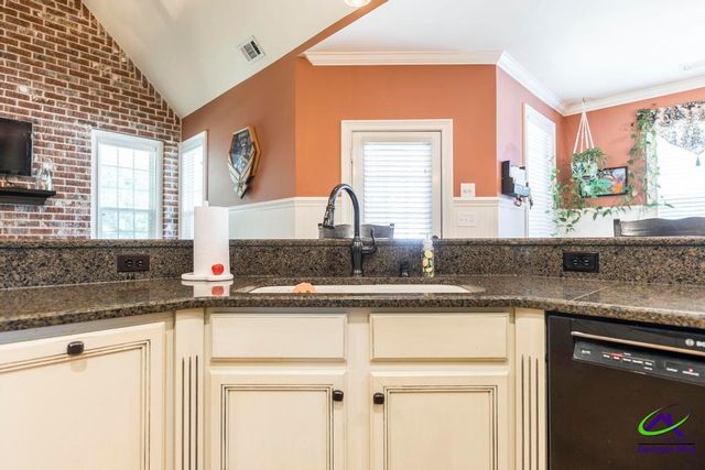107 Etowah Drive, Bonaire, GA 31005