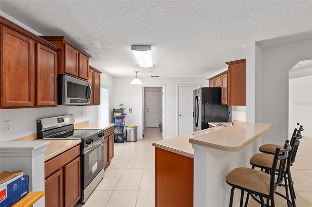4939 NW 81ST AVENUE, Gainesville, FL 32653