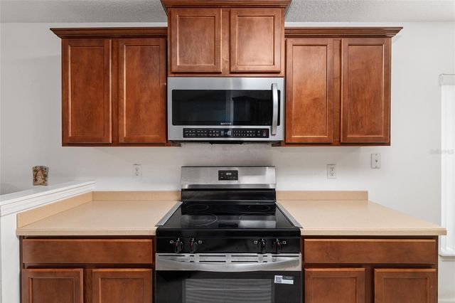 4939 NW 81ST AVENUE, Gainesville, FL 32653