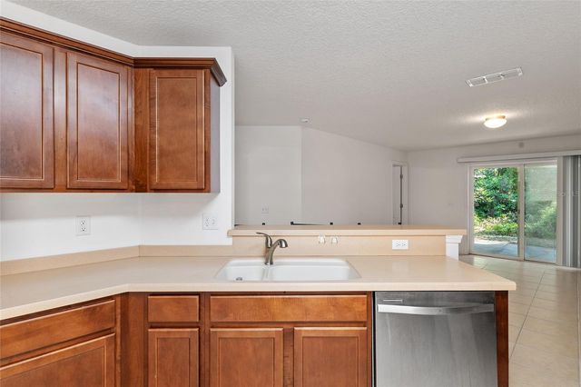 4939 NW 81ST AVENUE, Gainesville, FL 32653