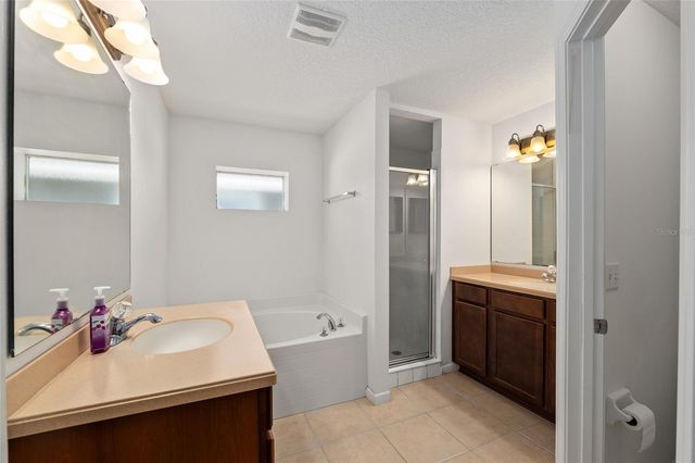 4939 NW 81ST AVENUE, Gainesville, FL 32653
