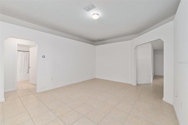 4939 NW 81ST AVENUE, Gainesville, FL 32653