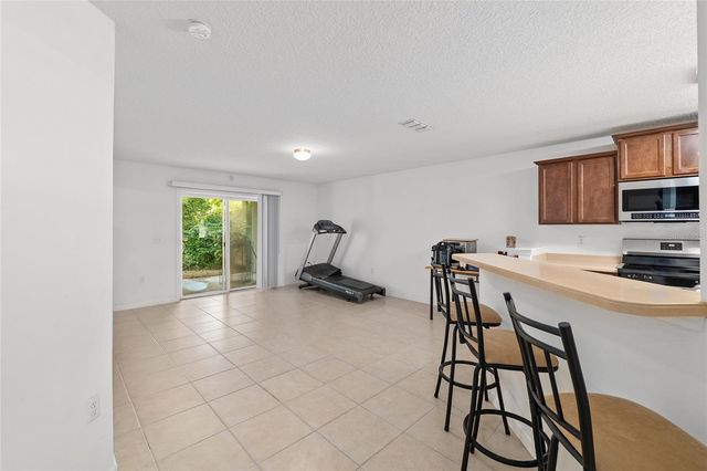 4939 NW 81ST AVENUE, Gainesville, FL 32653