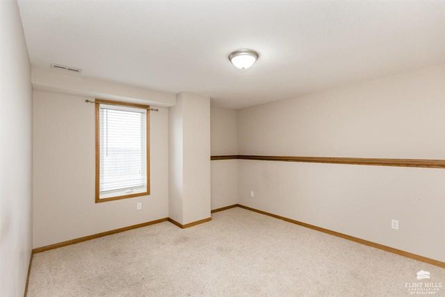 4193 Taneil Drive, Manhattan, KS 66502