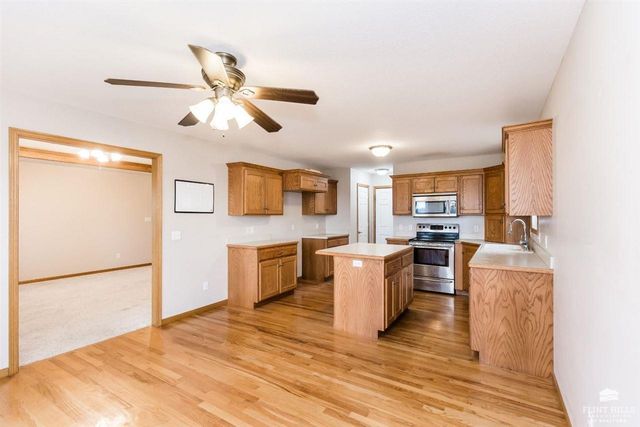 4193 Taneil Drive, Manhattan, KS 66502