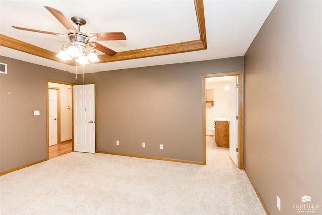 4193 Taneil Drive, Manhattan, KS 66502