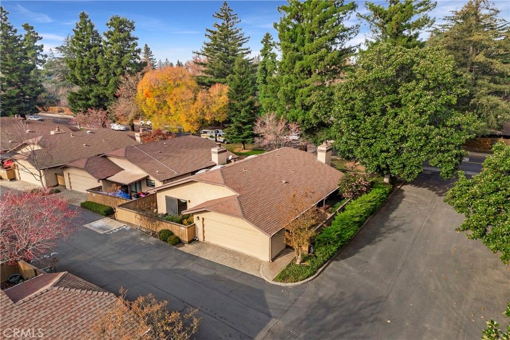 Image 45 of property listing at 512 Wilshire Ct Court, Chico, CA 95973