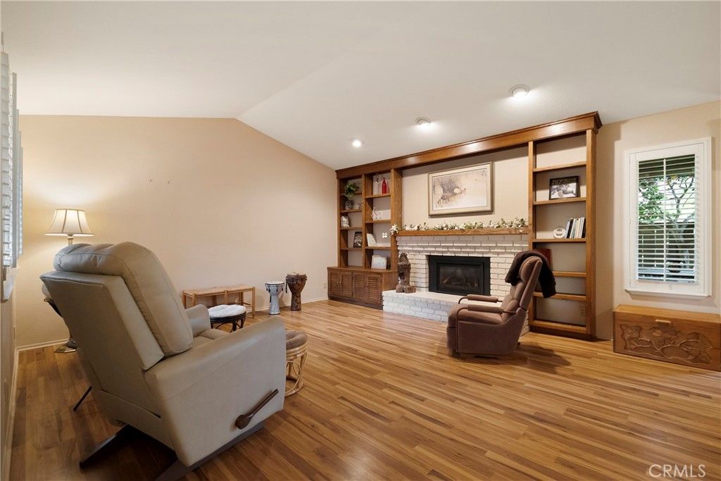 Image 7 of property listing at 512 Wilshire Ct Court, Chico, CA 95973