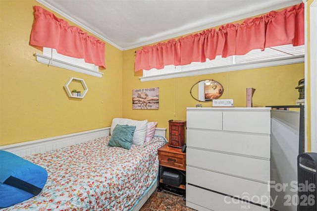3748 Camp Stewart Road, Charlotte, NC 28215