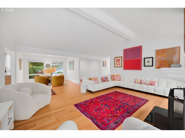 1464 GREENTREE Cir, Lake Oswego, OR 97034