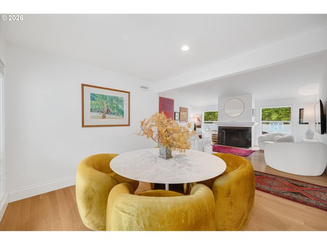 1464 GREENTREE Cir, Lake Oswego, OR 97034