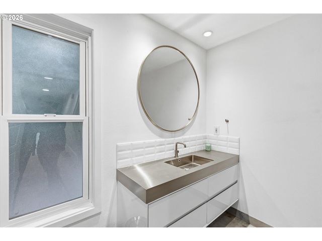 1464 GREENTREE Cir, Lake Oswego, OR 97034