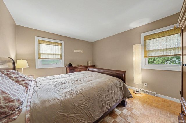 51093 Shady Lane, Elkhart, IN 46514