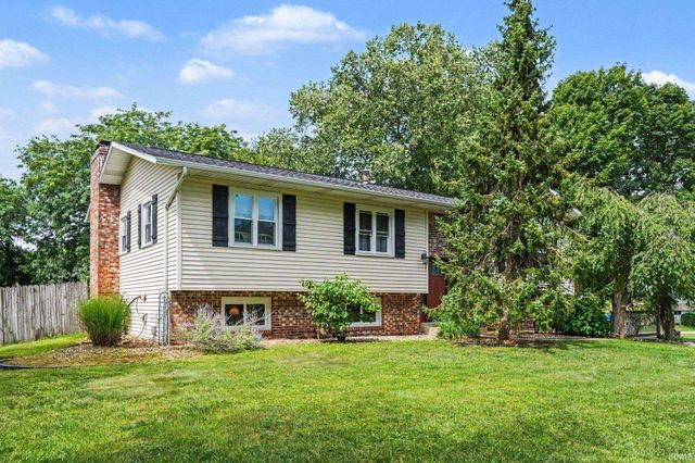 51093 Shady Lane, Elkhart, IN 46514