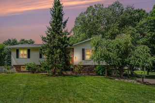 51093 Shady Lane, Elkhart, IN 46514