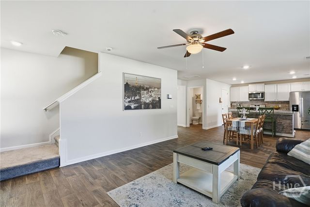 27 Spicebush Circle, Bloomingdale, GA 31302