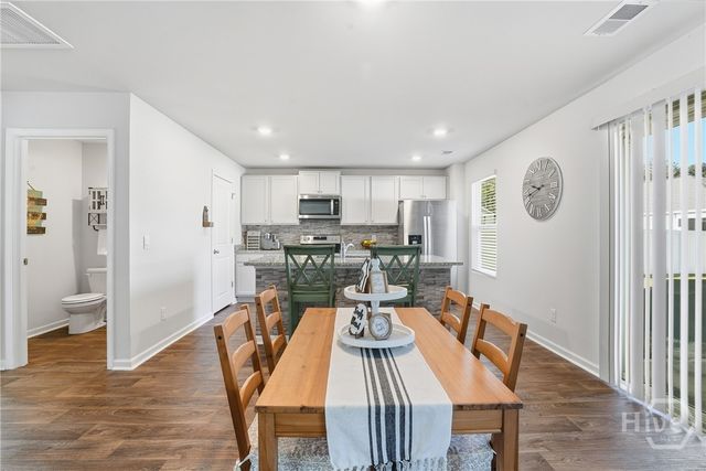 27 Spicebush Circle, Bloomingdale, GA 31302