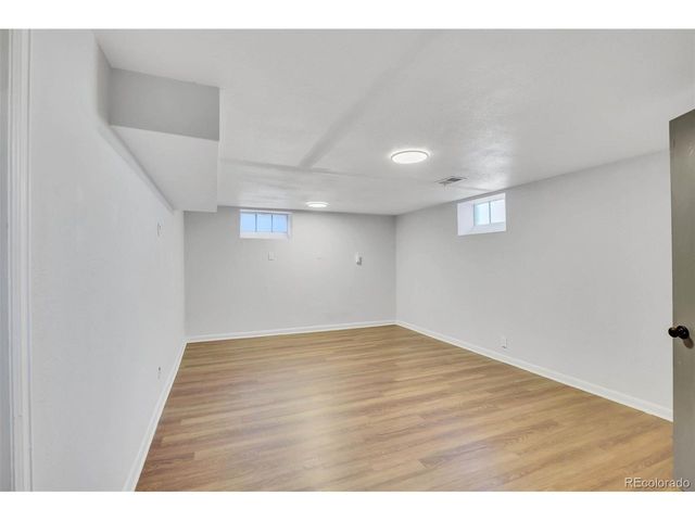 1230 Magnolia St, Denver, CO 80220