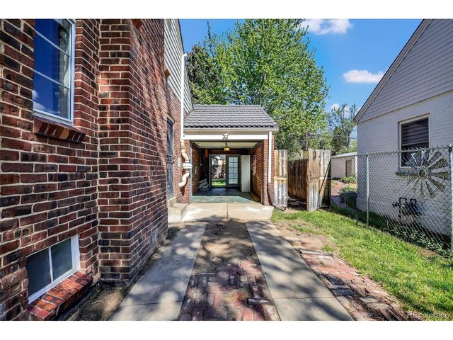 1230 Magnolia St, Denver, CO 80220