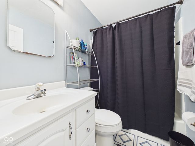 14050 State Road 32 E, Noblesville, IN 46060