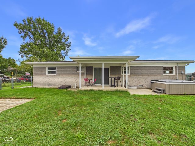 14050 State Road 32 E, Noblesville, IN 46060
