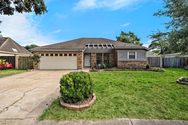 1022 Western Meadows Drive, Katy, TX 77450