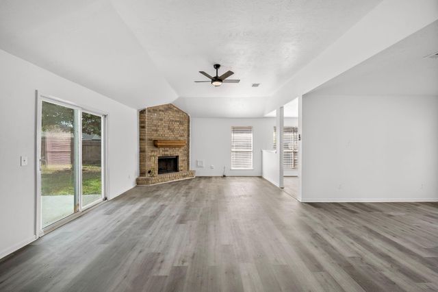 1022 Western Meadows Drive, Katy, TX 77450