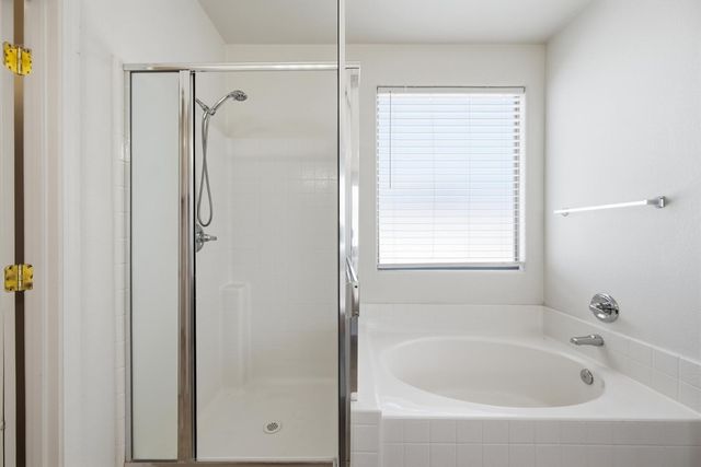8407 W Myrtle Avenue, Glendale, AZ 85305