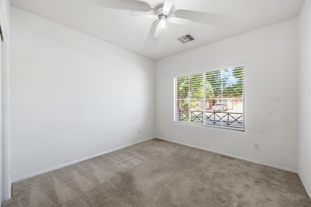 8407 W Myrtle Avenue, Glendale, AZ 85305