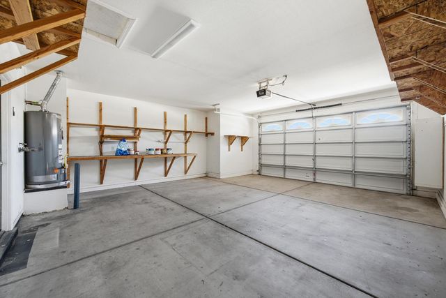 8407 W Myrtle Avenue, Glendale, AZ 85305