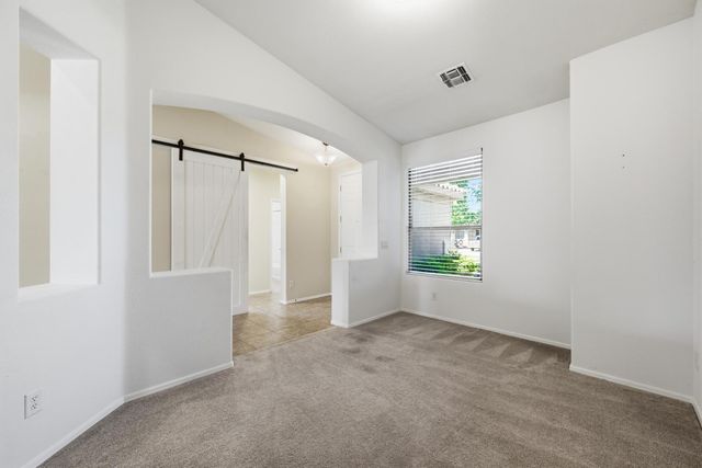 8407 W Myrtle Avenue, Glendale, AZ 85305