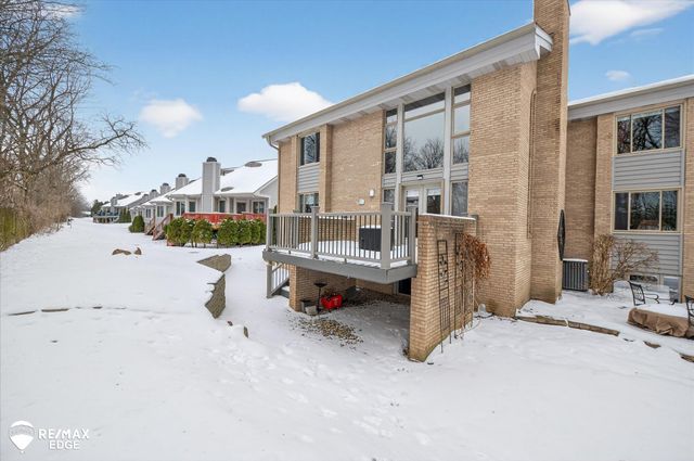 5386 Warwick Trail, Grand Blanc Twp, MI 48439