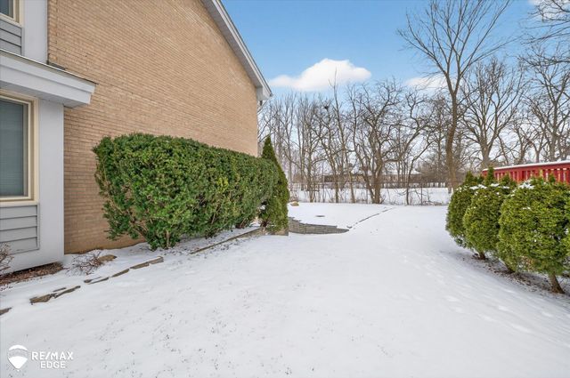 5386 Warwick Trail, Grand Blanc Twp, MI 48439