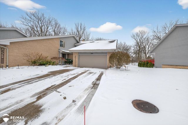 5386 Warwick Trail, Grand Blanc Twp, MI 48439