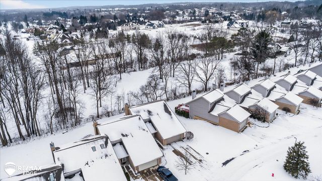 5386 Warwick Trail, Grand Blanc Twp, MI 48439