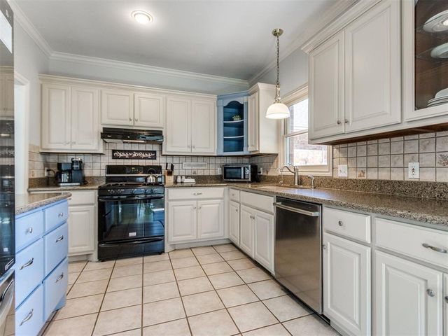 4720 W Canyon Road, Guthrie, OK 73044