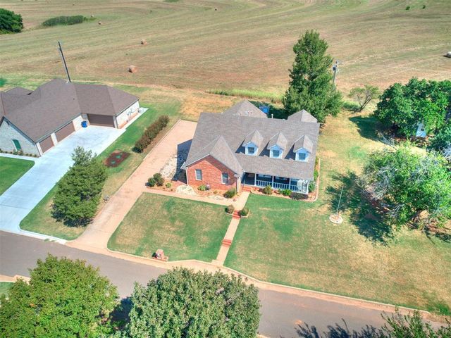 4720 W Canyon Road, Guthrie, OK 73044