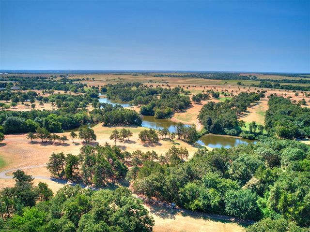 4720 W Canyon Road, Guthrie, OK 73044