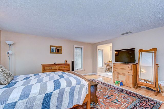 3805 BELL GRANDE DRIVE, Valrico, FL 33596