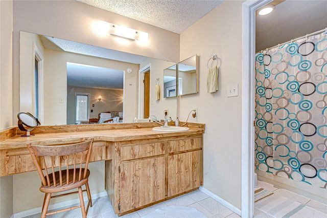 3805 BELL GRANDE DRIVE, Valrico, FL 33596