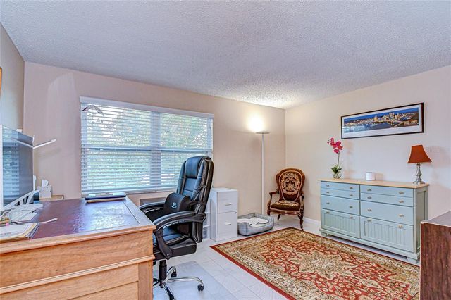3805 BELL GRANDE DRIVE, Valrico, FL 33596