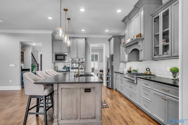 725 Indian Ridge Drive, Huntsville, AL 35803