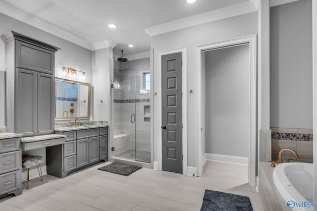 725 Indian Ridge Drive, Huntsville, AL 35803