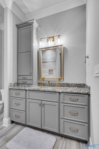 725 Indian Ridge Drive, Huntsville, AL 35803