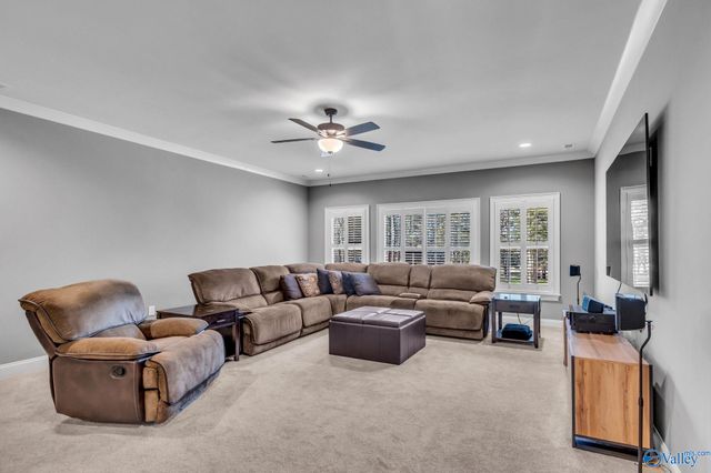 725 Indian Ridge Drive, Huntsville, AL 35803