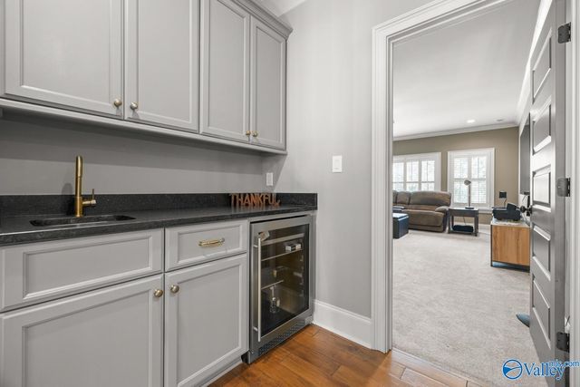 725 Indian Ridge Drive, Huntsville, AL 35803