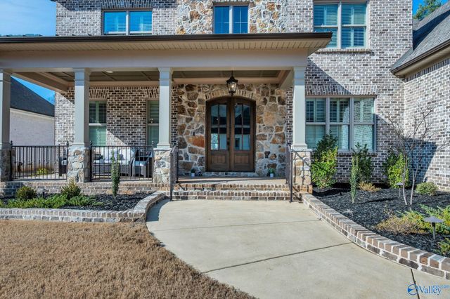 725 Indian Ridge Drive, Huntsville, AL 35803