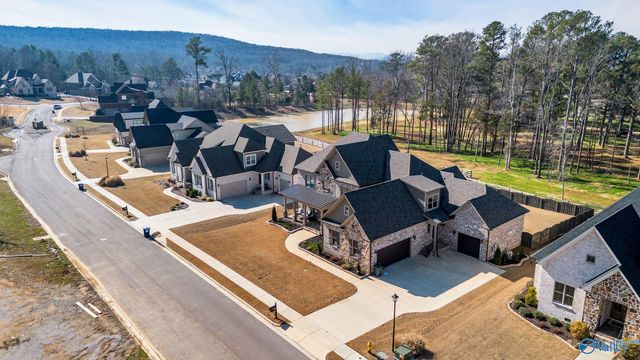 725 Indian Ridge Drive, Huntsville, AL 35803