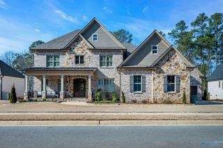 725 Indian Ridge Drive, Huntsville, AL 35803